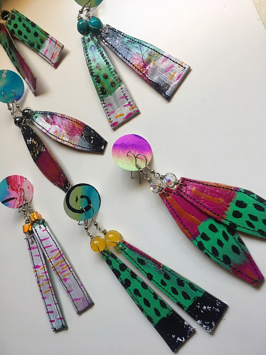 Jewelry out of toilet paper tubes