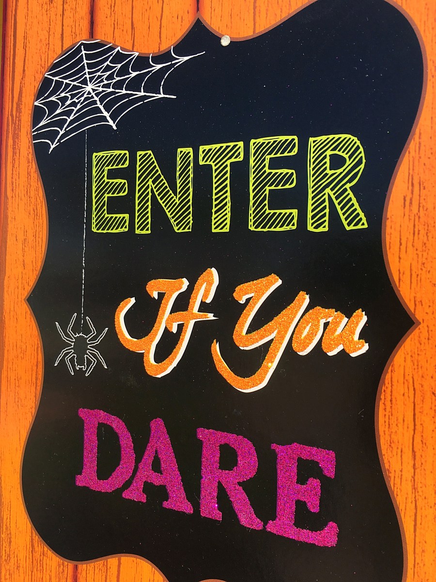 Halloween sign