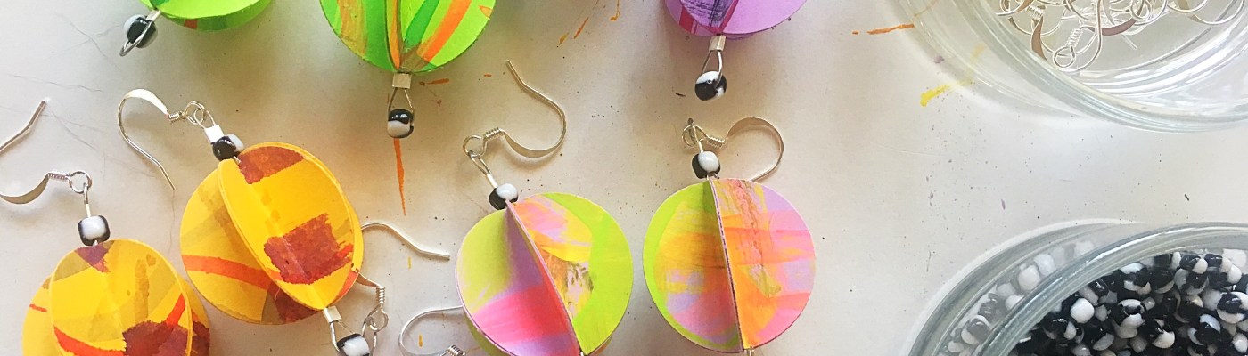 Origami earrings tutorial